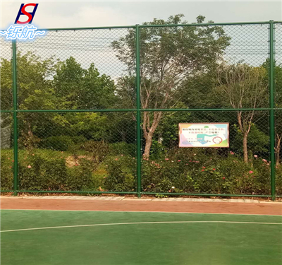 公路護欄網(wǎng)71.jpg 公路護欄網(wǎng)71.jpg